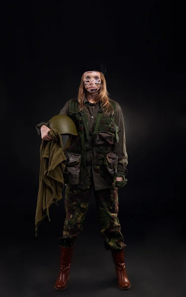 Militar chica —  Fotos de Stock