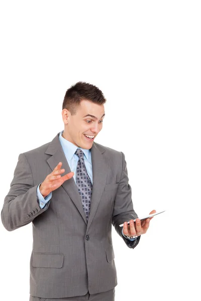 Hombre de negocios joven guapo usando tableta — Foto de Stock