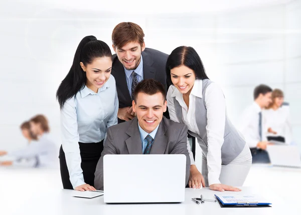 Business people working looking to laptop screen — Stock Photo, Image