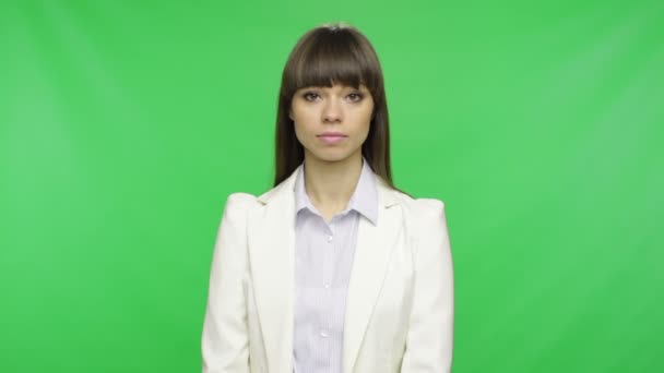 Mujer de negocios sorprendida — Vídeos de Stock