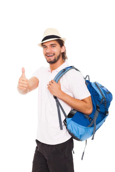 Человек в шляпе с рюкзаком — стоковое фото