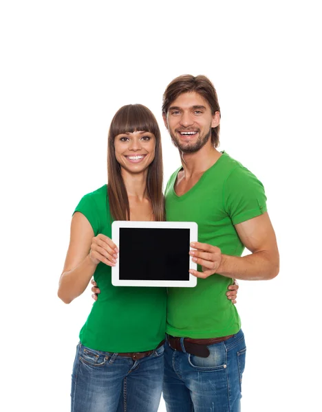 Casal segurando computador tablet — Fotografia de Stock