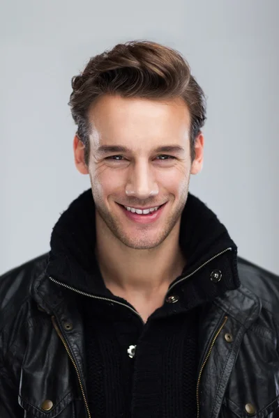 Handsome fashion smiling man — Stock Photo, Image