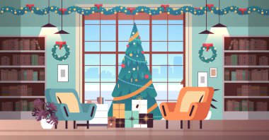 Yeni yıl tatili dekore edilmiş oturma odasının içi Noel ağacı ve hediyelerle dolu.
