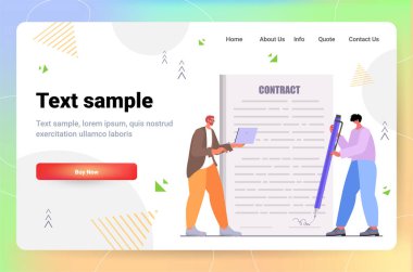 Kağıt belgeli iş adamlarıyla çalışan işadamları sözleşme imzalama konseptini imzaladılar