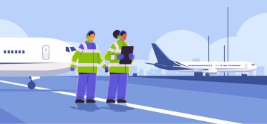 Hava trafik kontrolörlerinin yanındaki üniformalı havacılık görevlileri havayolu çalışanları profesyonel havaalanı personeli konseptini tam uzunlukta yatay vektör ilüstrasyonuna uyarlıyor.