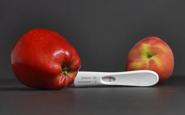 gebelik testi ve meyve