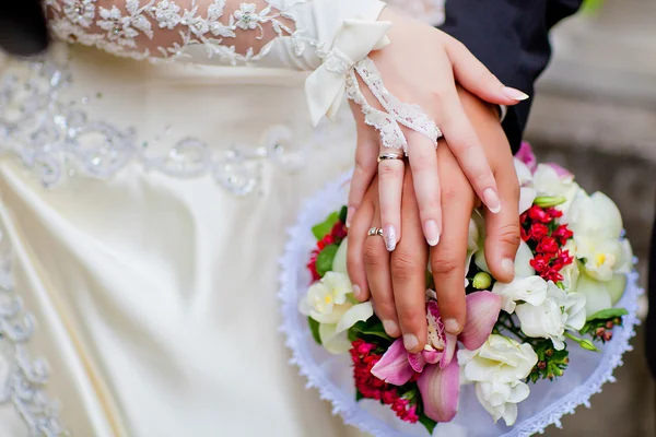 Bouquet de mariage fleurs — Photo