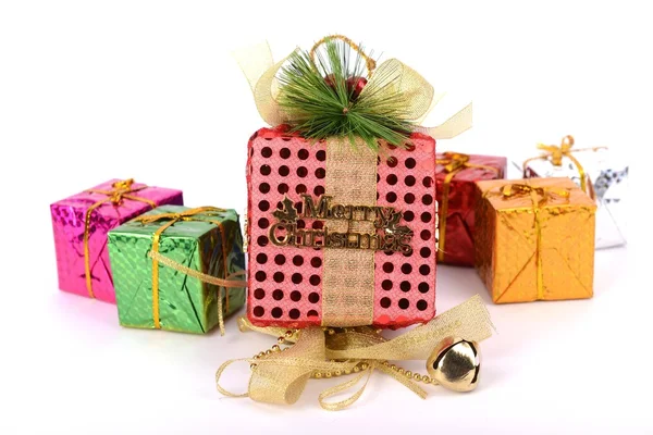 Πολύχρωμο δώρο κουτιά με κορδέλα και φιόγκο — Stockfoto