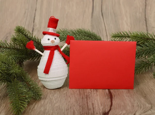 Lonely snowman make of corrugated paper — Stock Photo, Image