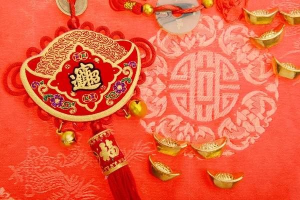 Geluk knoop voor Chinees Nieuwjaar decoratie — Stockfoto