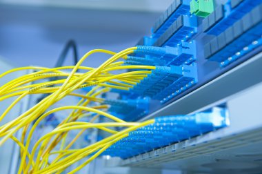Ağ iletişimi ve Internet sunucu odası