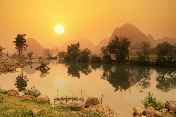 Landschaft in Yangshuo Guilin, China — Stockfoto