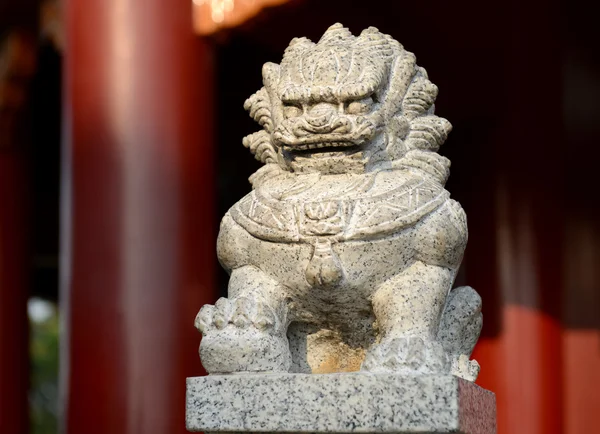 Kő oroszlán szobor — Stock Fotó