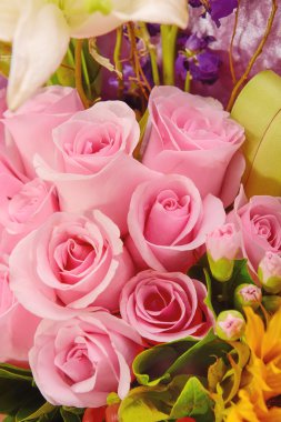 Çiçek buketi düğünü.