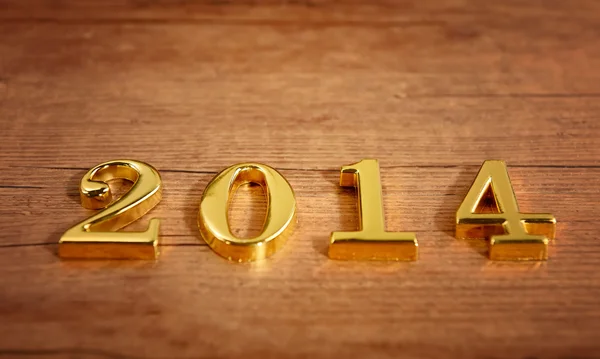 金色数字 2014年在木头上签名 — 图库照片