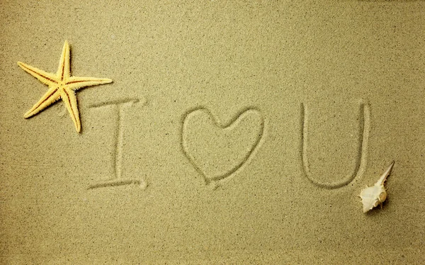 Ich liebe dich im Sand — Stockfoto