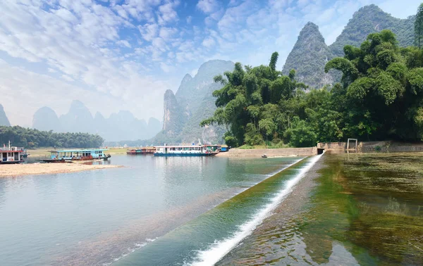 Wunderschöne Karstgebirgslandschaft Yangshuo Guilin China — Stockfoto