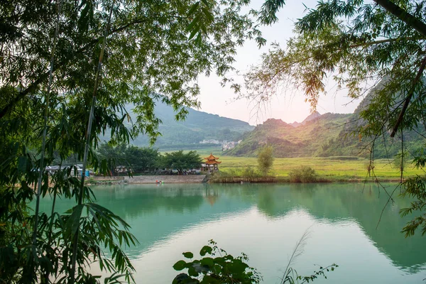 Guangxi Çin Deki Bama Manzarası — Stok fotoğraf