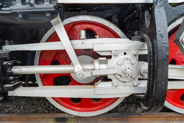 Des Roues Rouges Une Locomotive Vapeur Sont Visibles Sur Voie — Photo