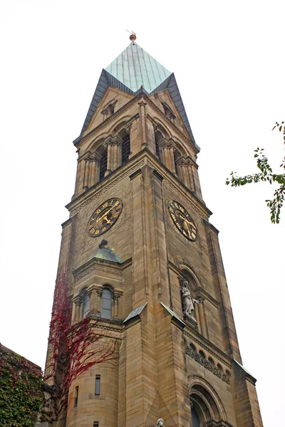 Torre de la iglesia — Foto de Stock