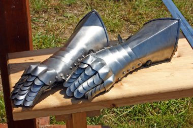 Knight eldiven