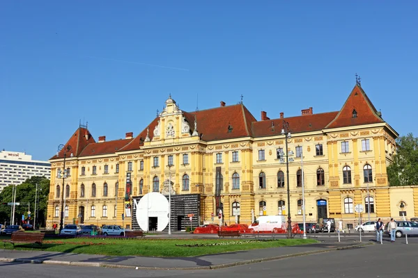 Museum of Arts and Crafts, Zagreb — Stock Photo, Image