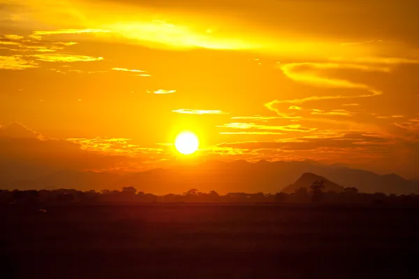 Puesta de sol en Sri Lanka — Foto de Stock