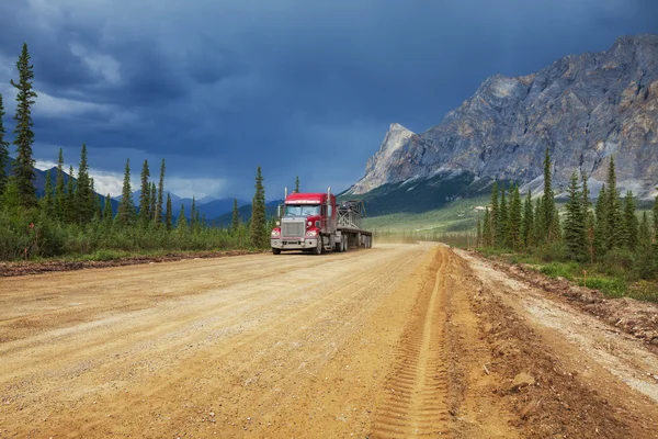 Weg op alaska — Stockfoto