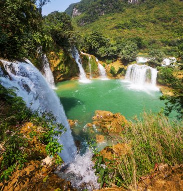 Vietnam 'da şelale