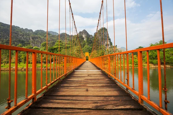 Most w mieście vang vieng — Zdjęcie stockowe