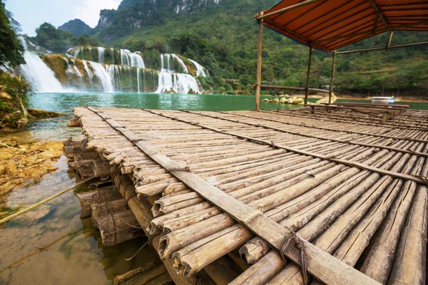 Vietnam 'da şelale — Stok fotoğraf