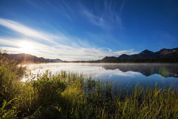 Озеро на Алясці — стокове фото