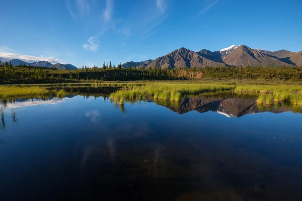 Alaska gölde — Stok fotoğraf