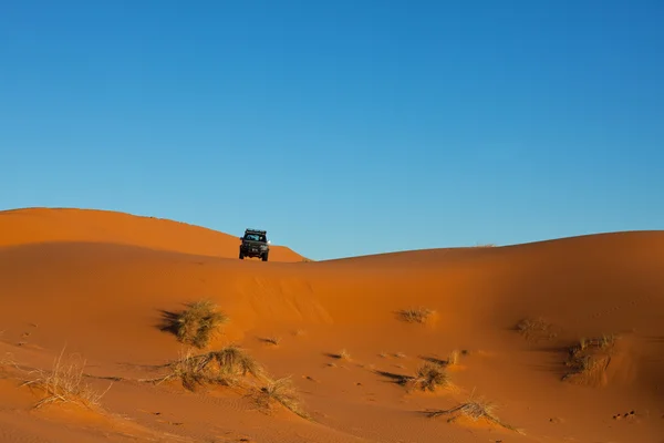 Auto auf Expedition — Stockfoto