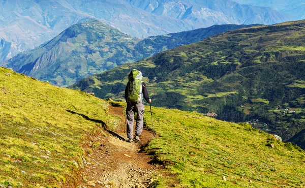 Caminhada nas montanhas bolivianas — Fotografia de Stock