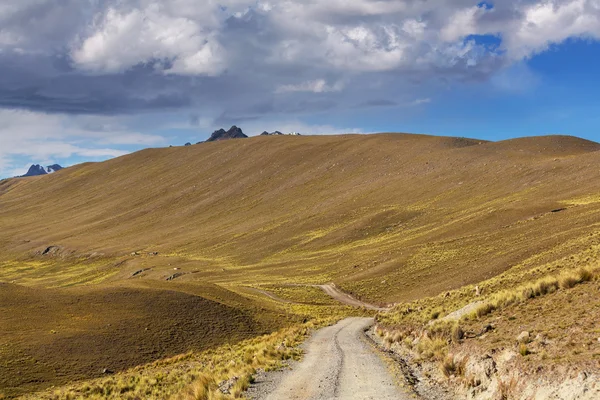 Гори в Болівії — стокове фото