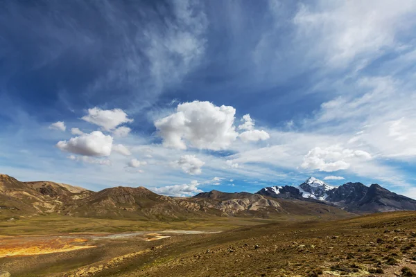 Montañas en Bolivia — Foto de Stock