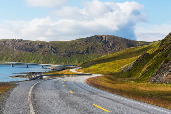 Strada nel nord della Norvegia — Foto Stock