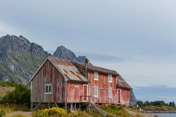 Хатин в Норвегії — стокове фото
