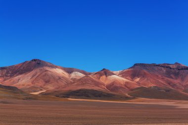 Bolivya'daki dağlar