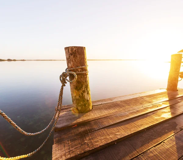 Boardwalk on beach — Stock Photo, Image