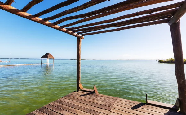 Strandpromenaden på stranden — Stockfoto