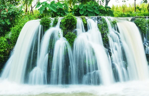 Cachoeira — Fotografia de Stock