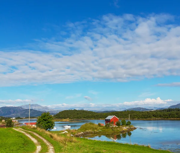 Meer in Noorwegen — Stockfoto