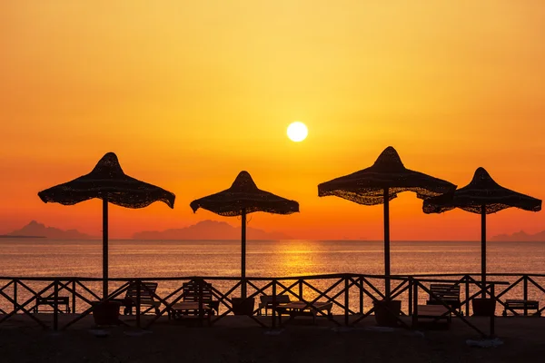 Spiaggia al tramonto — Foto Stock