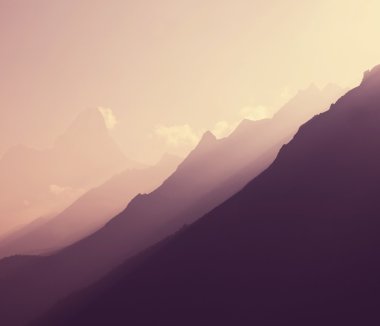 sagarmatha bölgesindeki dağlar