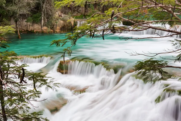 Meksika şelale — Stok fotoğraf