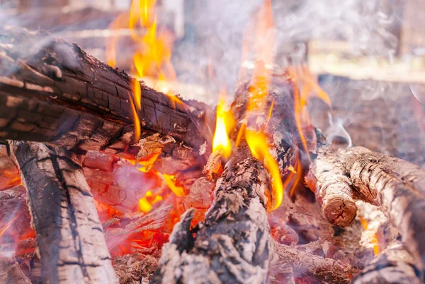 Lagerfeuer — Stockfoto