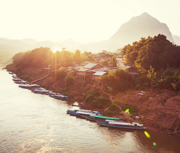 Rzeka w Laosie — Zdjęcie stockowe
